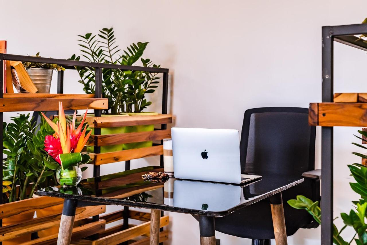 In The Shade Hotel - Coworking - 300Mbit - Adults Only タマリンド エクステリア 写真